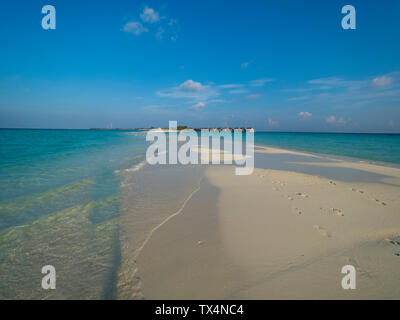 Malediven, Ross Atoll, Wasser Bungalows am Strand Stockfoto