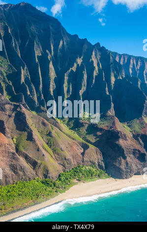 Hawaii, Kauai, Antenne der Na Pali Küste, Na Pali Küste Staat Wilderness Park Stockfoto