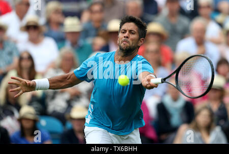 Der Spanier Fernando Verdasco in Aktion gegen John millman bei Tag zwei der Natur Tal Internationalen an der Devonshire Park, Eastbourne. Stockfoto