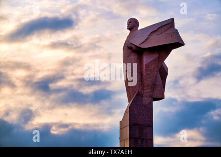 Statue von Lenin vor dem Parlament, Tiraspol, Transnistrien, Republik Moldau Stockfoto