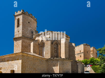 Iglesia de Santa María la Mayor, gotische Wehrkirche, des 14. Jahrhunderts, in Valderrobres, Provinz Teruel, Aragon, Spanien Stockfoto