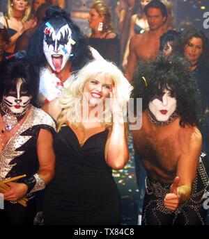 KISS ANNA NICOLE SMITH 2002 Foto von John Barrett/PHOTOlink.net Stockfoto