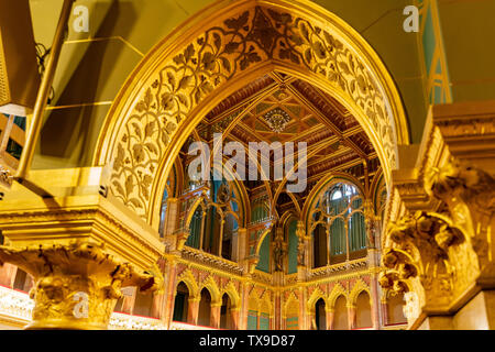 Budapest, Nov 9: Innenansicht des Ungarischen Parlament am Nov 9, 2018 in Budapest, Ungarn Stockfoto