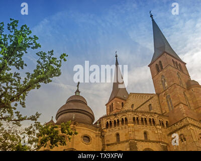 Hohen Dom St. Peter in Trier. Stockfoto