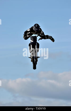 Squibb Freestyle Motorrad display Team bei Cheltenham Balloon Fiesta 2019 durchführen Stockfoto