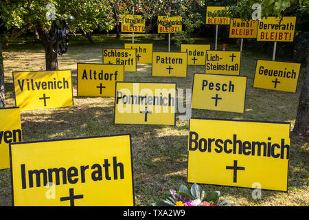 Friedhof der Dörfer, Symbol der bereits, von brown Coal mining, verschwundenen Dörfer im Rheinischen Braunkohlerevier, und diejenigen, die st Stockfoto