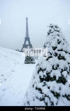 Der Eiffelturm in Paris, Frankreich. Stockfoto