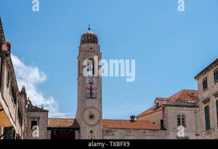 Glockenturm der franziskanischen Kloster in der Altstadt von Dubrovnik Stockfoto