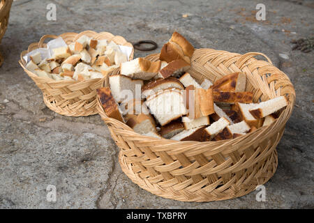 Brot, die von den Mönchen für die gemeinsame Nutzung im Kloster St. Johannes der Evangelist auf Patmos Insel in Griechenland. Stockfoto