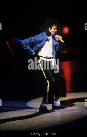 *** Foto *** 10. Jahrestag von Michael Jacksons Tod Michael Jackson fotografiert in 1988. © Rtcl/MediaPunch Stockfoto