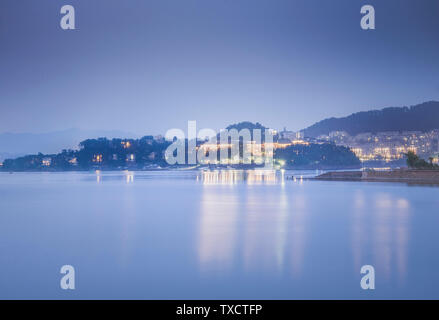 Landschaft des Qiandao Lake Scenic Area, Chunan County, Hangzhou, Provinz Zhejiang Stockfoto