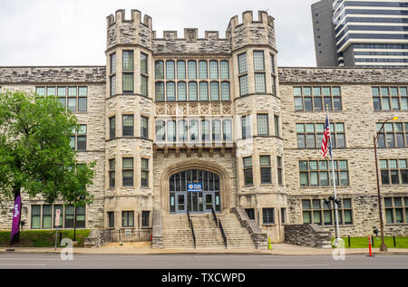 Hume-Fogg Gymnasium am Broadway in Nashville Tennessee. Stockfoto