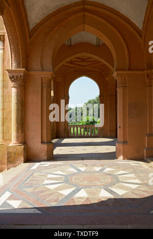 Spalten von Muir Central College Tower, Uttar Pradesh, Indien, Asien Stockfoto