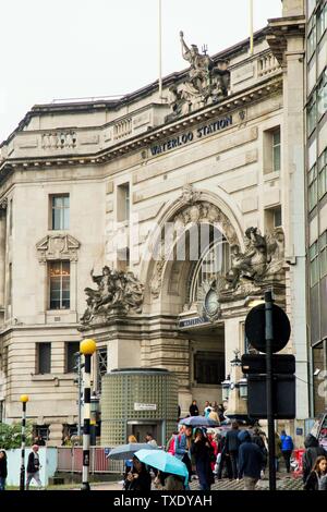 Der Bahnhof Waterloo, London, England, UK, Vereinigtes Königreich Stockfoto
