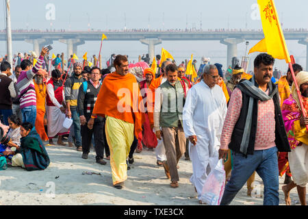 Pilger in Allahabad Kumbh Mela, der weltweit größte religiöse Versammlung, Uttar Pradesh, Indien Stockfoto