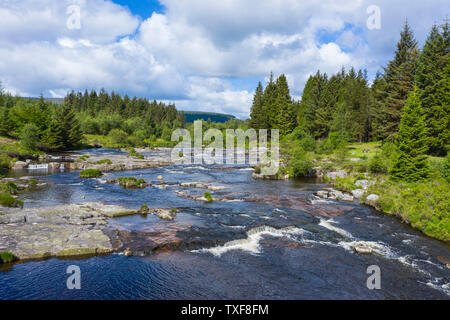 Luftaufnahme der Otter Pool, schwarzes Wasser von Dee, Fluss Dee, Galloway Forest, Dumfries and Galloway, Schottland Stockfoto