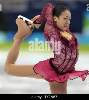 Mao Asada von Japan skates ihr kurzes Programm in der Frauen Figur Wettbewerb bei den Olympischen Winterspielen 2010 in Vancouver, Kanada, am 23. Februar 2010. UPI/Brian Kersey Stockfoto