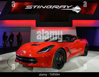 Die 2014 Chevrolet Corvette Stingray ist auf der 2013 North American International Auto Show in Detroit am 14. Januar 2013 angezeigt. UPI/Brian Kersey Stockfoto