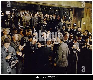 Quatermass und die Grube 5 Millionen Jahren auf der Erde (sortie américaine) Jahr: 1967-UK Regie: Roy Ward Baker Stockfoto