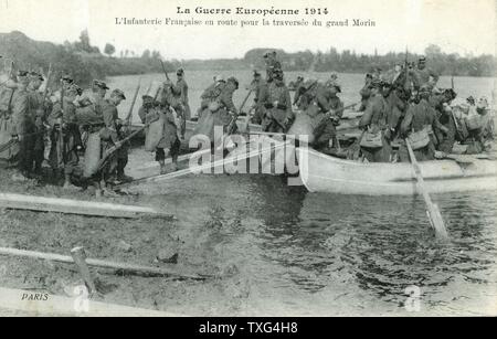 Postkarte, die französischen Soldaten über das Grand Morin Fluss während der Schlacht von Deux Morins (während der Schlacht an der Marne). 5. bis 9. September 1914 Stockfoto