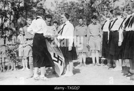 Foto der weiblichen Mitglieder der Hitler-Jugend. Datierte 1939 Stockfoto