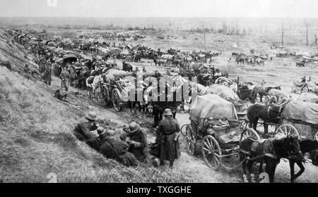 Ersten Weltkrieg: deutsche Soldaten transportieren, Bestimmungen und Versorgungsmaterialien durch Belgien 1914 Stockfoto