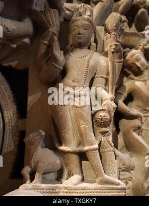 Skulptur Darstellung Harihara, Vishnu und Shiva kombiniert aus der Chandella-Dynastie. Vom 11. Jahrhundert Stockfoto