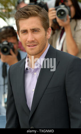 Jake Gyllenhall nimmt ein Foto für 'Zodiac' auf der Terrasse Riviera am 60. Filmfestival in Cannes Cannes, Frankreich am 17. Mai 2007. (UPI Foto/Christine Kauen) Stockfoto