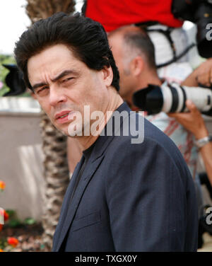 Schauspieler Benicio del Toro kommt an einem Fotoshooting für den Film "Che", die im Rahmen der 61. jährlichen Filmfestival in Cannes Cannes, Frankreich am 22. Mai 2008. (UPI Foto/David Silpa) Stockfoto