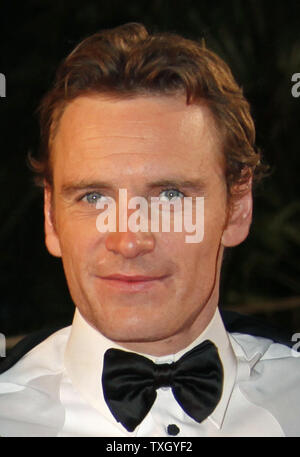 Schauspieler Michael Fassbender kommt auf dem roten Teppich vor ein Screening der britische Film "Fish Tank" auf der 62. jährlichen Filmfestival in Cannes Cannes, Frankreich am 14. Mai 2009. (UPI Foto/David Silpa) Stockfoto