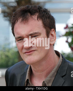 Regisseur Quentin Tarantino ist an einem Fotoshooting für den Film 'Inglourious Basterds' auf der 62. jährlichen Filmfestival in Cannes Cannes, Frankreich am 20. Mai 2009. (UPI Foto/David Silpa) Stockfoto