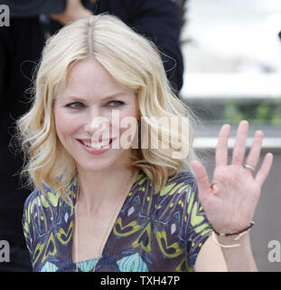 Naomi Watts ist an einem Fotoshooting für den Film "Sie werden einen hohen dunklen Fremden begegnen" auf der 63. jährlichen Cannes International Film Festival in Cannes, Frankreich am 15. Mai 2010. UPI/David Silpa Stockfoto