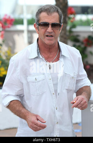 Mel Gibson kommt an einem Fotoshooting für den Film "der Biber" während der 64. jährliche Internationale Filmfestspiele von Cannes in Cannes, Frankreich am 18. Mai 2011. UPI/David Silpa Stockfoto