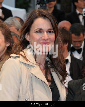 Erst kürzlich mit der französischen Ministerin für Kultur Aurelie Filippetti auf dem roten Teppich kommt vor der Vorführung des Films "Amour" während der 65. jährliche Internationale Filmfestspiele von Cannes in Cannes, Frankreich am 20. Mai 2012. UPI/David Silpa Stockfoto
