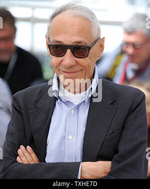 Andre Techine kommt an ein Foto für den Film "L'Homme qu'auf aimait Trop (im Namen meiner Tochter) während der 67. jährliche Internationale Filmfestspiele von Cannes in Cannes, Frankreich am 21. Mai 2014. UPI/David Silpa Stockfoto