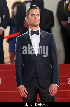 Matt Bomer kommt auf dem roten Teppich vor der Vorführung des Films "Die netten Kerle" an der 69. Internationalen Filmfestspiele von Cannes in Cannes, Frankreich am 15. Mai 2016. Foto von David Silpa/UPI Stockfoto