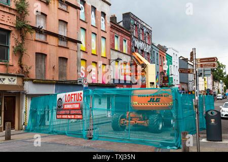 Cork, Irland, 25. Juni 2019. Gebäude auf North Main Street, Cork City, abgerissen werden. Credit: Damian Coleman. Stockfoto