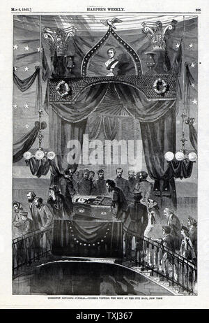 1865 Harper's Weekly Vorderseite Abraham Lincoln offenen Sarg City Hall New York Stockfoto
