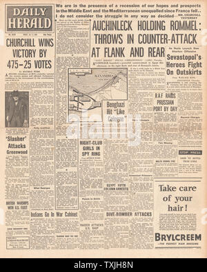 1942 Front Page Daily Herald Schlacht für Ägypten und auf der Krim und Churchill gewinnt Commons vertrauen Stockfoto