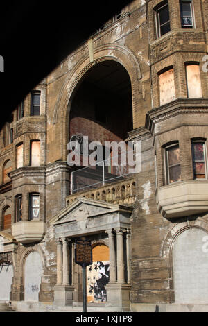 2012. Die verlassenen Göttlichen Lorraine Hotel in Philadelphia, PA, USA. Stockfoto