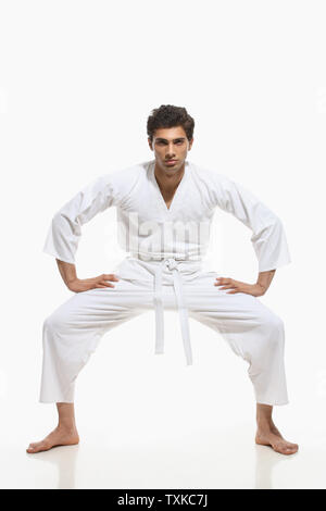 Mann im Judo Haltung Stockfoto