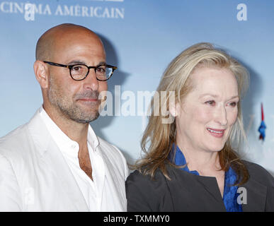 Schauspieler Stanley Tucci und Schauspielerin Meryl Streep kommen an einem Fotoshooting für den Film "Julie & Julia", die im Rahmen der 35. Tagung der American Film Festival von Deauville in Deauville, Frankreich Am 5. September 2009. UPI/David Silpa Stockfoto