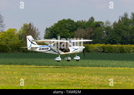 Skyranger Nynja 912 S (1) G-MIAN Stockfoto