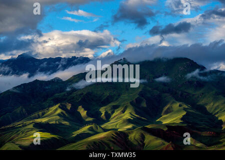 Qinghai-see Chaka Salzsee Raps malerischen Kloster Qilian, Menyuan Stockfoto