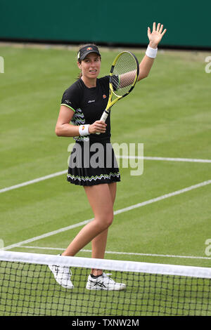 Eastbourne, Großbritannien. 25. Juni 2019 in Großbritannien Johanna Konta feiert schlagen Maria Sakkari Griechenlands an Tag vier der Natur Tal Internationalen an der Devonshire Park. Credit: James Boardman/TPI/Alamy leben Nachrichten Stockfoto