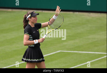 Eastbourne, Großbritannien. 25. Juni 2019 in Großbritannien Johanna Konta feiert schlagen Maria Sakkari Griechenlands an Tag vier der Natur Tal Internationalen an der Devonshire Park. Credit: James Boardman/TPI/Alamy leben Nachrichten Stockfoto