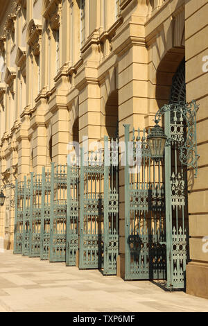 Vorderansicht des Palais Liechtenstein in Wien Stockfoto