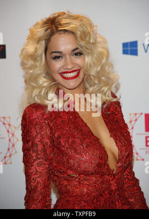 Rita Ora ankommt Backstage nach den MTV Europe Music Awards in Frankfurt am Main am 11. November 2012. UPI/David Silpa Stockfoto