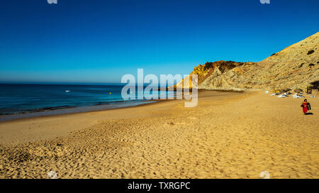 Leere Burgau Strand, Algarve, Portugal Stockfoto