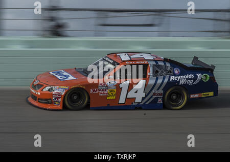 NASCAR Nationwide Series Meisterschaft Racer, Eric McClure, Praktiken, die auf dem Homestead-Miami Speedway in Homestead, Florida am 16. November 2012. . UPI/Joe Marino-Bill Cantrell Stockfoto